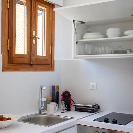 Senses Aegina Downtown Residence Exterior foto