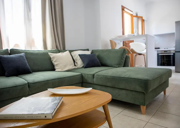 Senses Aegina Downtown Residence